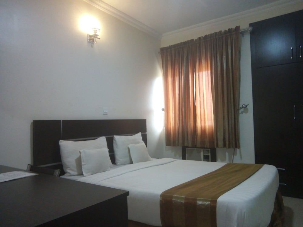 Angel Park Place Hotel 1
