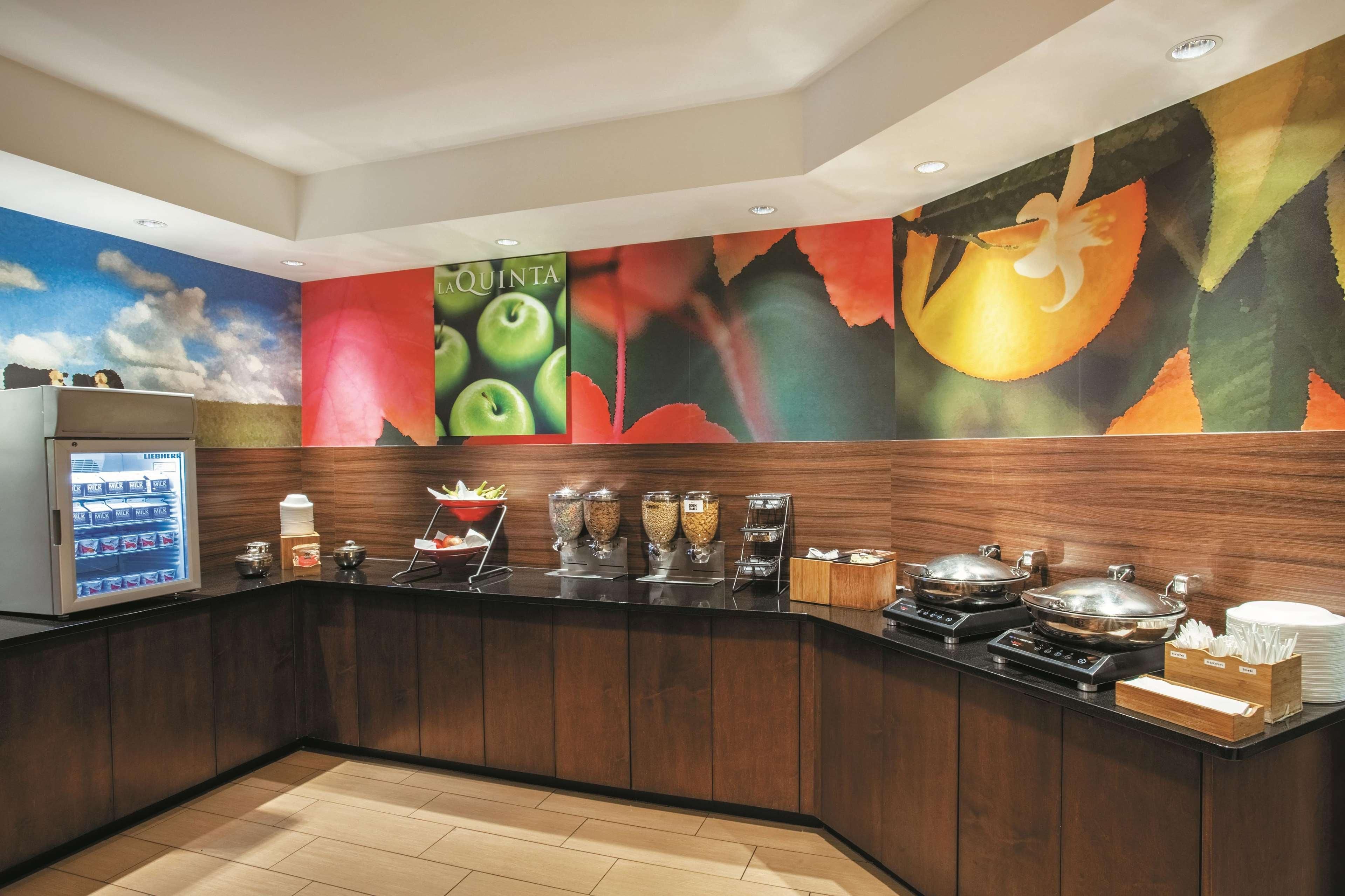 La Quinta Inn & Suites Manassas 1
