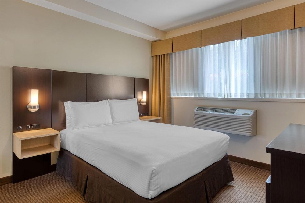 Best Western Seattle Airport Hotel 1