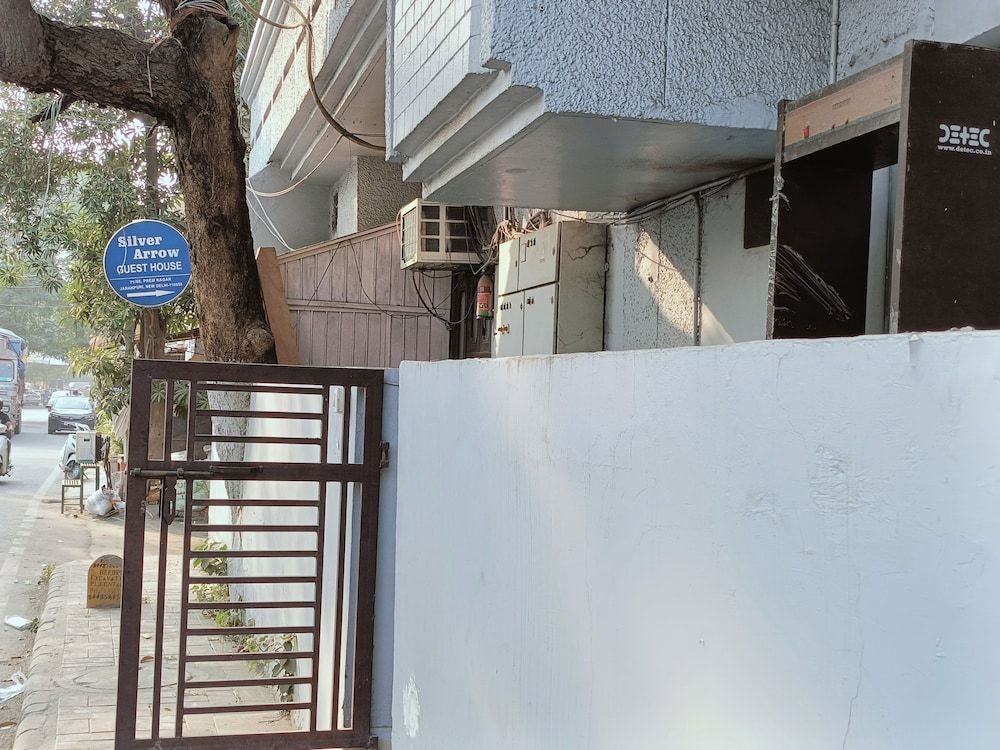 Silver Arrow Guest House 1