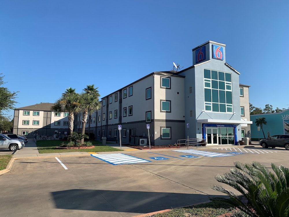 Motel 6-Biloxi, MS - Beach 1