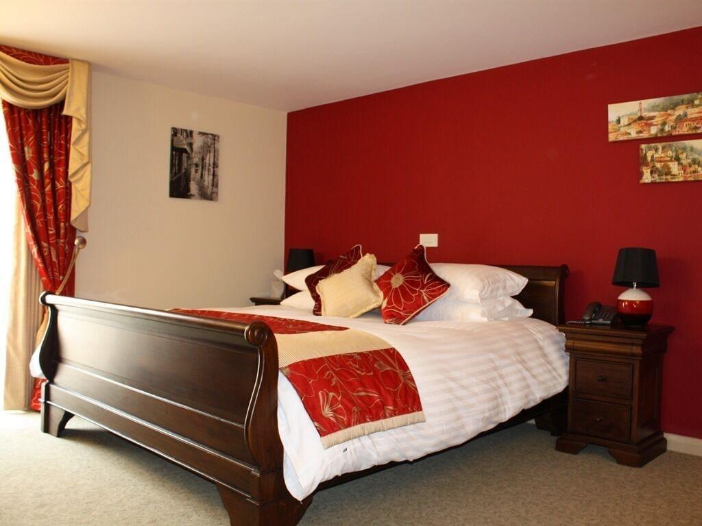 The Auberge 2