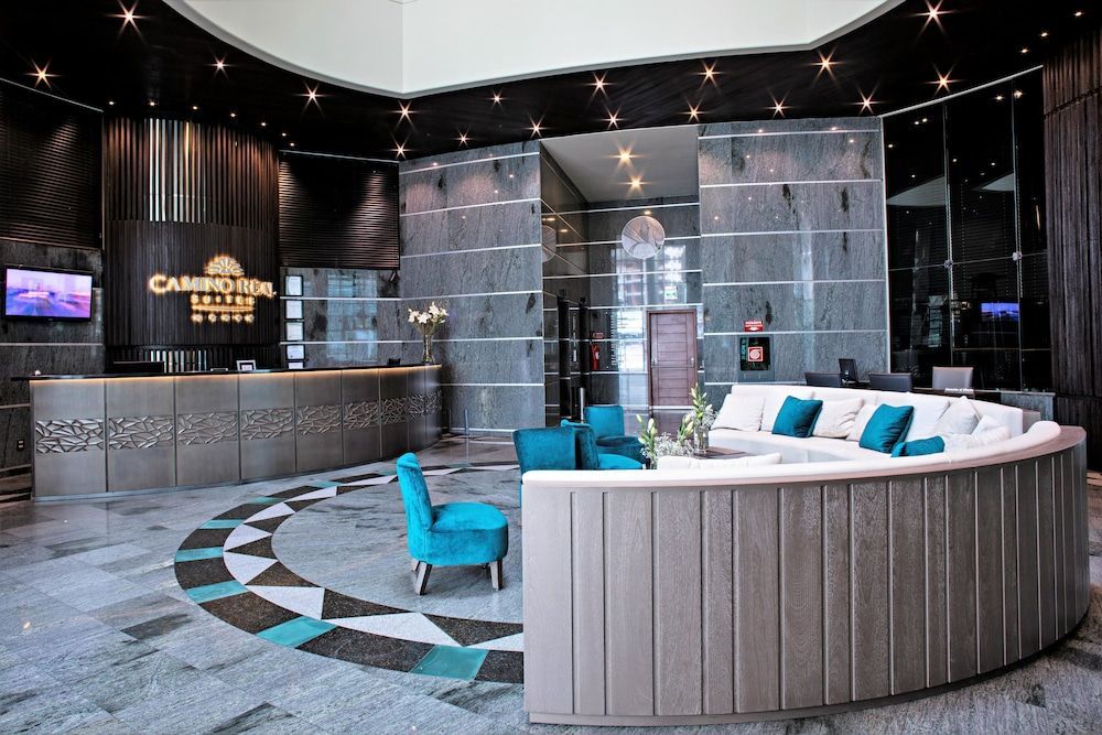 Suites Camino Real 2