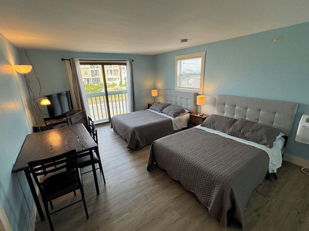 GreenKey Beach Motel 2