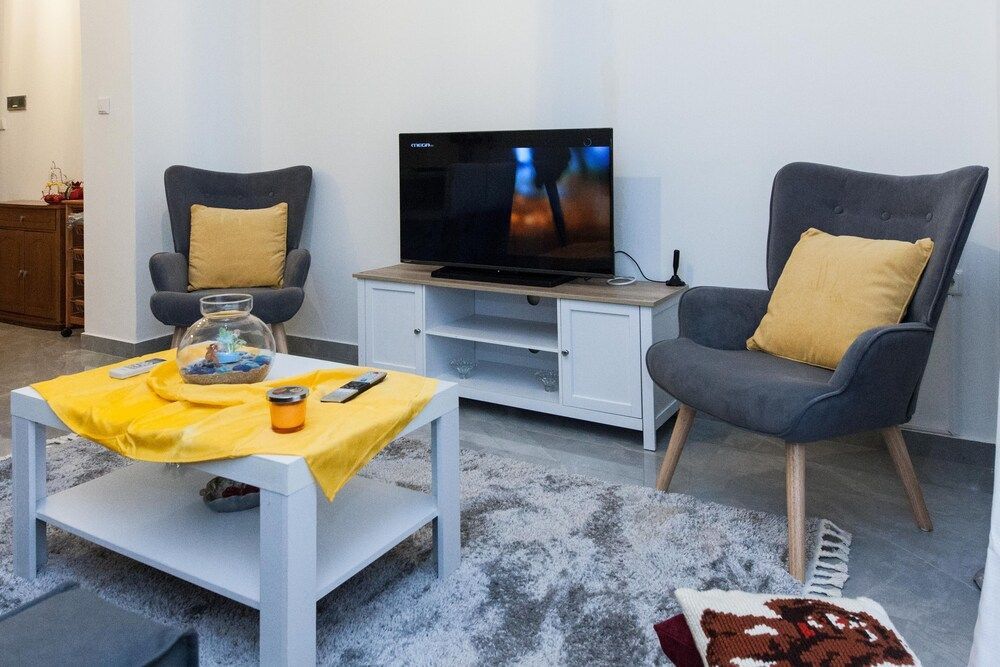 Ano Kipseli Athens Gem 1 Bd Apt for 4 1