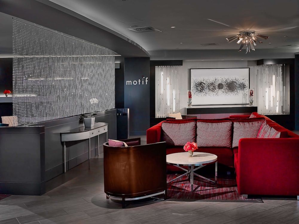 The Royal Sonesta Boston 2