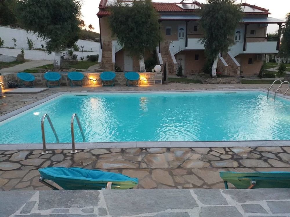 Caretta Village 1