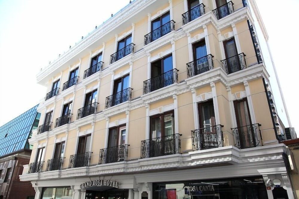 Grand Rosa Hotel 1