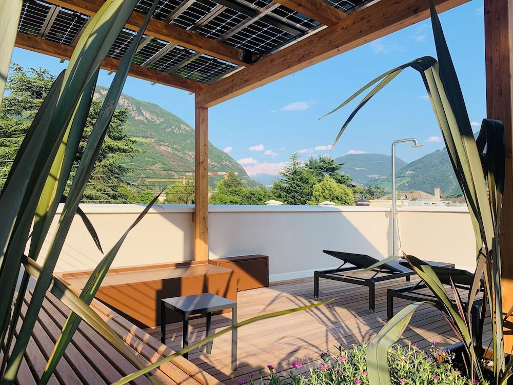 Wellness Smart Suites 1