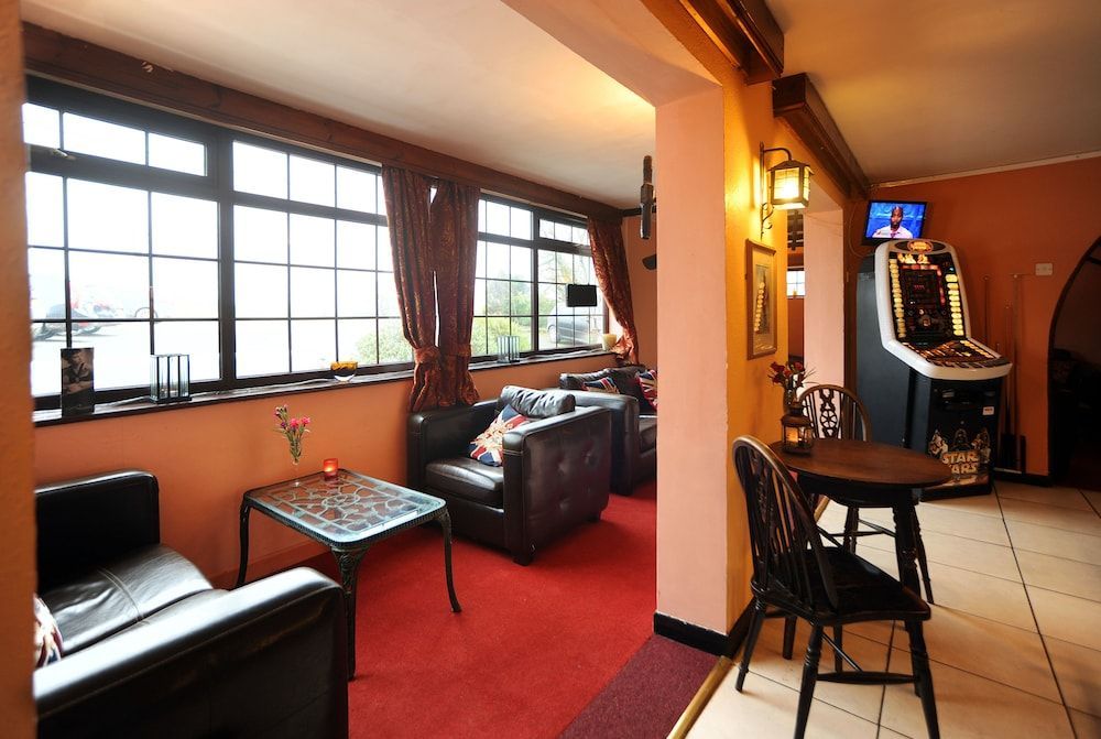 The West Country Inn 2