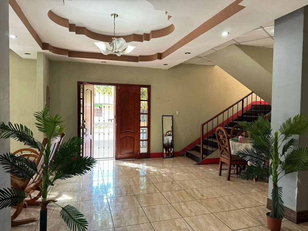 Villalobos Hotel Managua 1