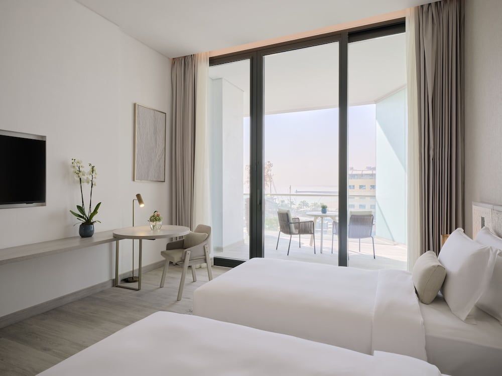 Arabella Beach Hotel Kuwait, Vignette Collection by IHG 1