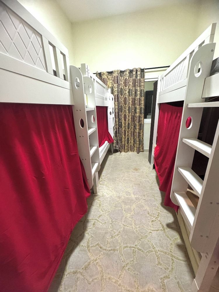 Hello Hostel 1