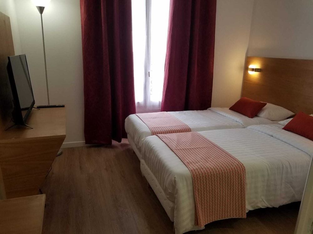 Dupleix Hotel 1