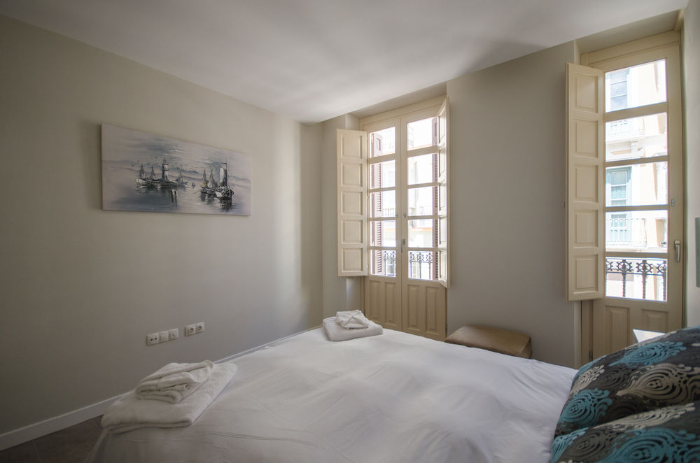 Apartamentos Pinar Málaga Centro - Carretería 2