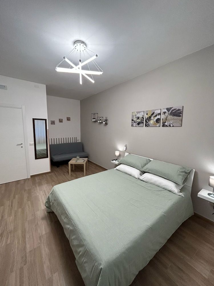 MAISON LAEZZA 1