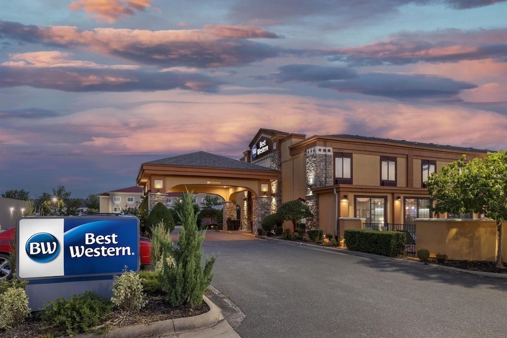 Best Western Aspen Hotel 1