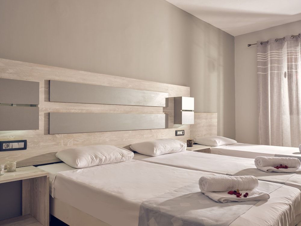 Aeon Hotel 2