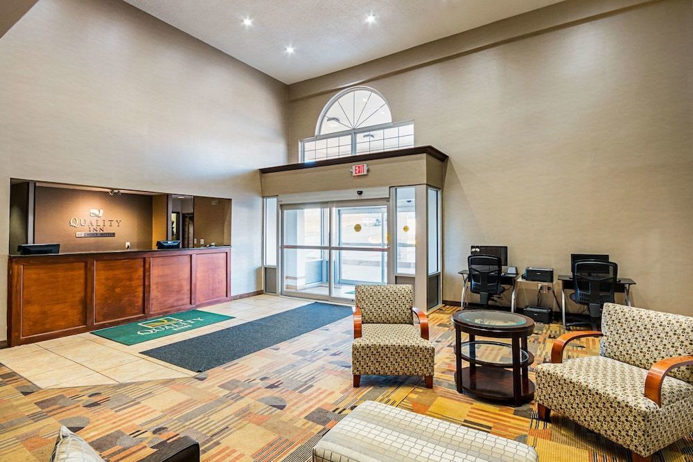 Quality Inn Fairmont 2