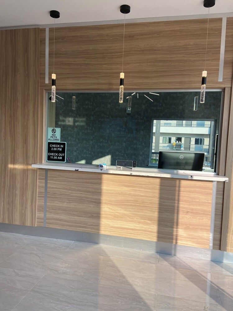 Liv Inn and Suites 2