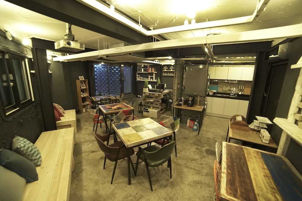 That House Hongdae 2