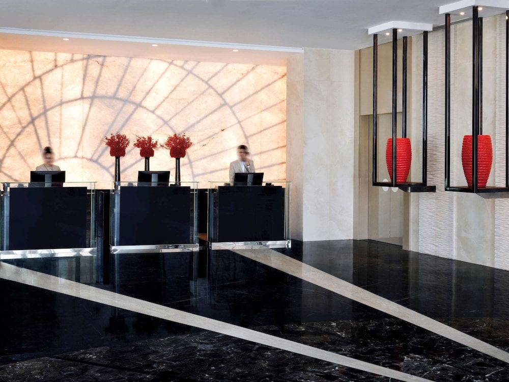 Mövenpick Hotel Apartments Downtown Dubai 2