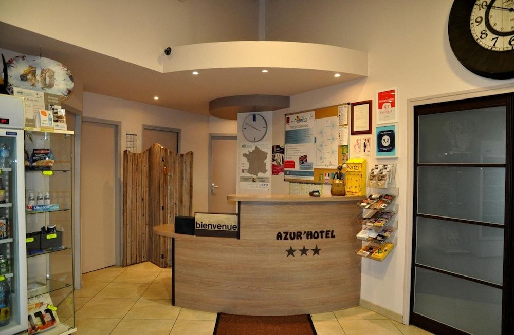 Brit Hotel Confort Azur Cholet Nord 2