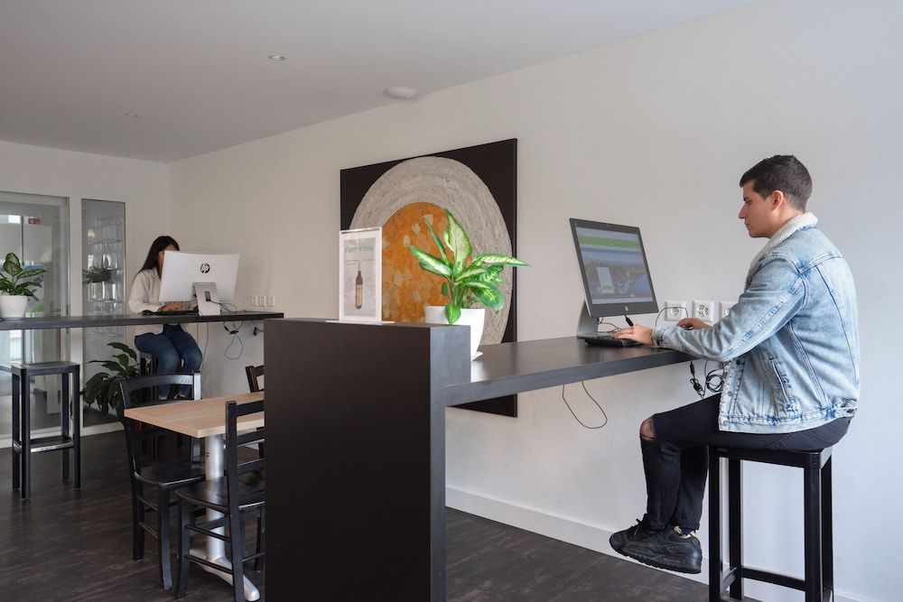 Nyon Hostel 2