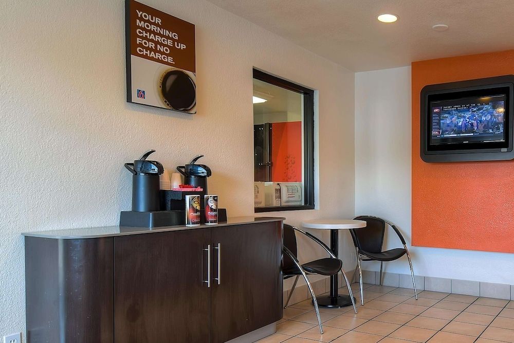 Motel 6 Stanton, CA - Anaheim West 2