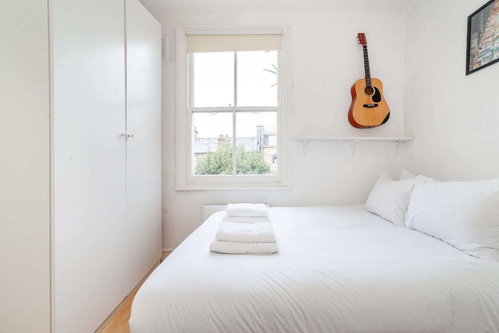 Colourful Notting Hill Home 2