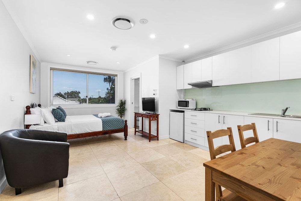 Lakes Hotel Apartments 2
