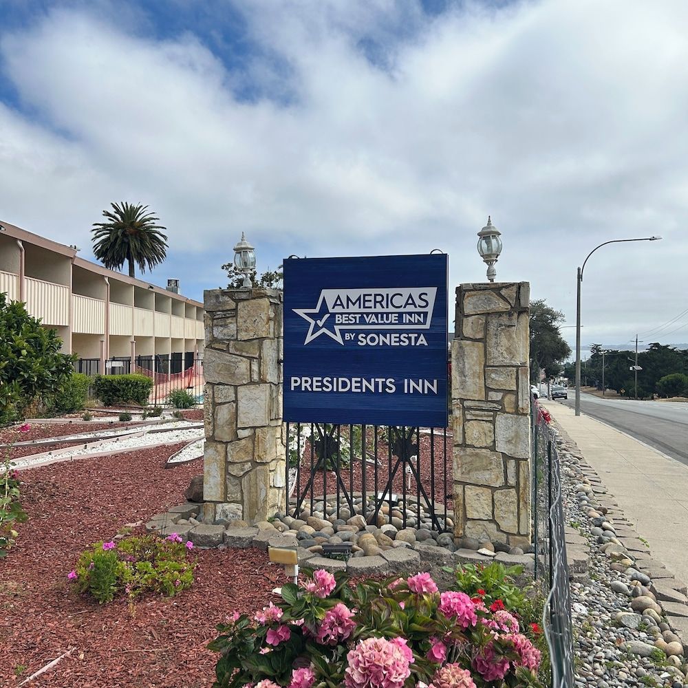 Americas Best Value Presidents Inn on Munras 1
