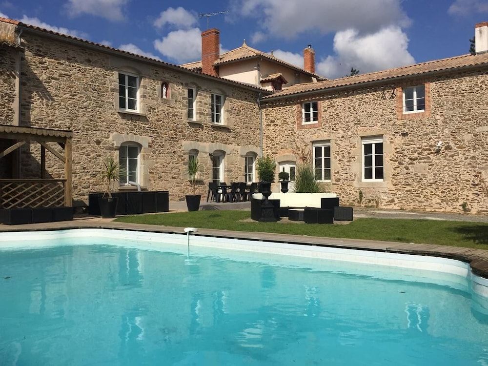 Logis de la Clartière 1