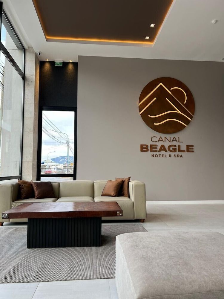 Hotel Canal Beagle 2