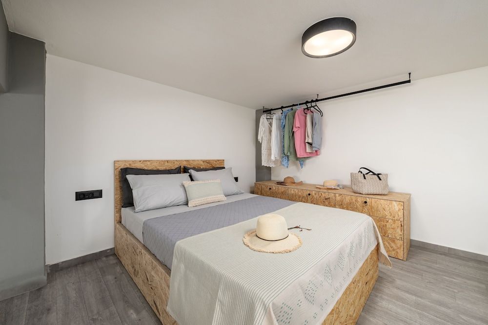 Loft 1 2