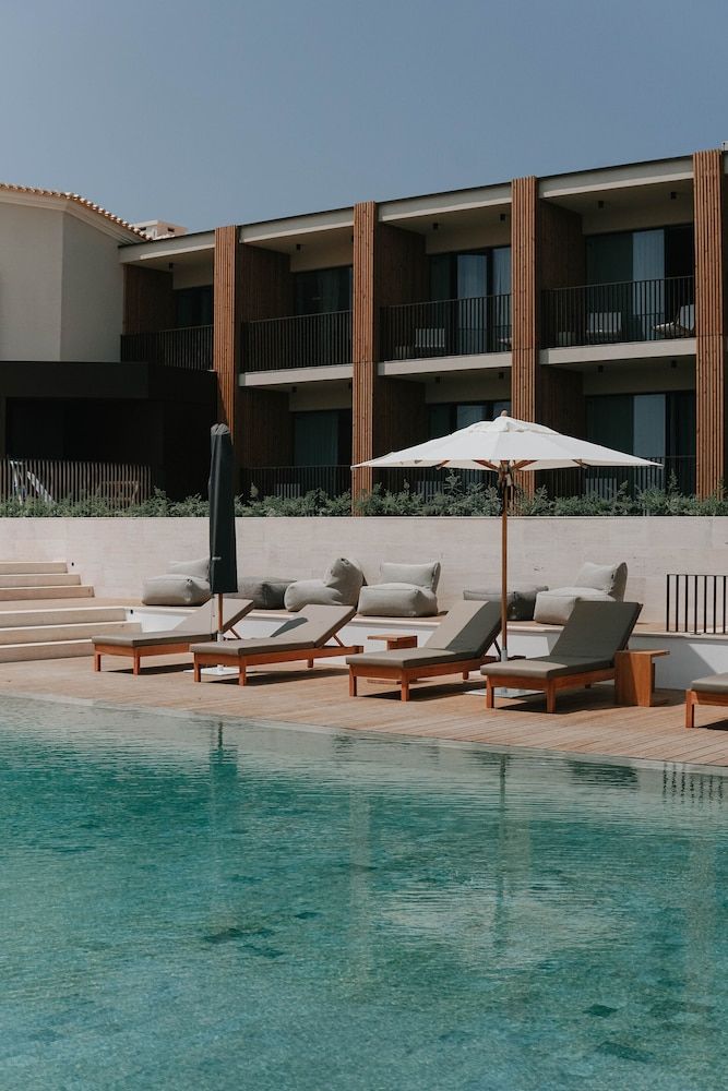 Aethos Hotel Ericeira 1