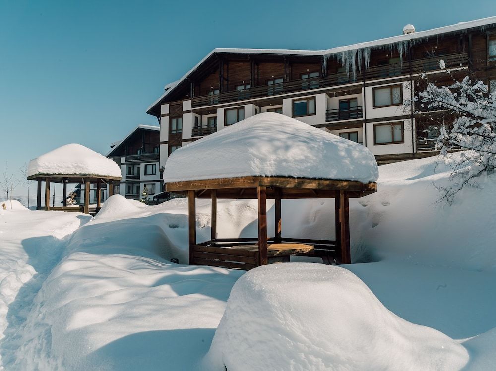 Green Life Bansko 1