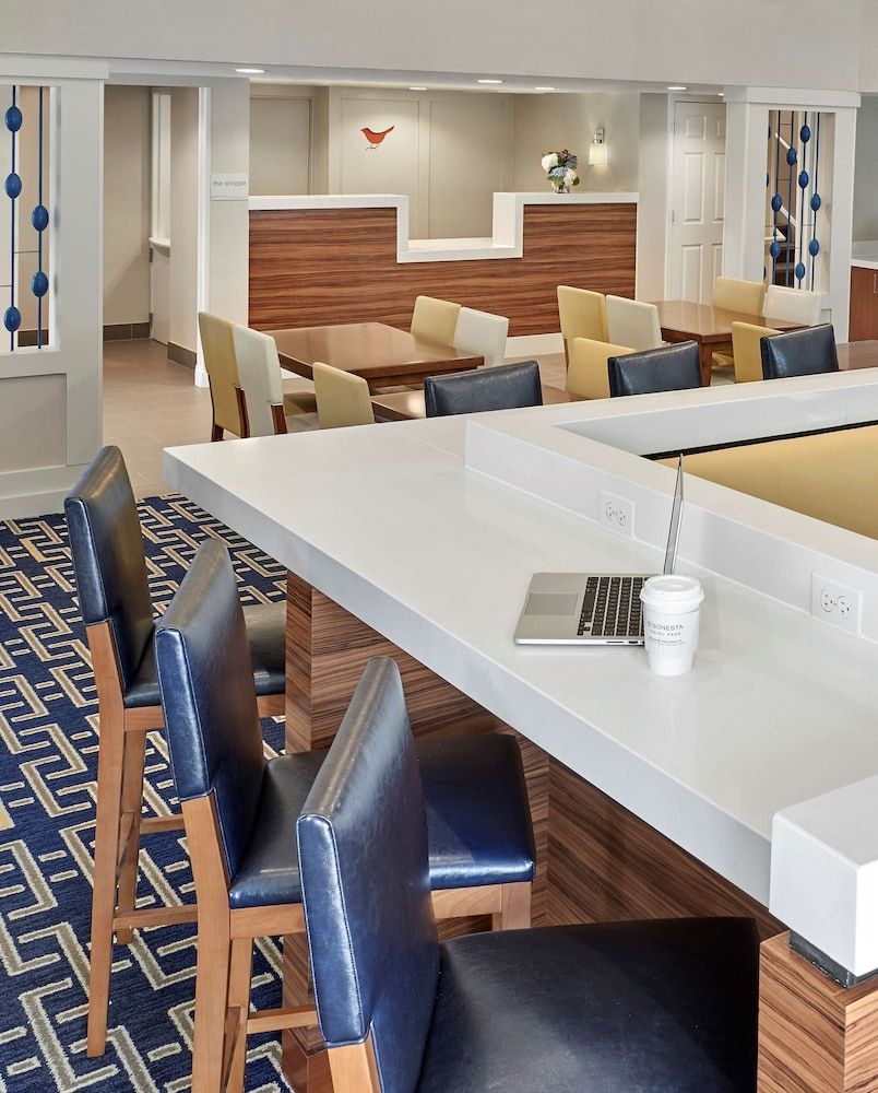 Sonesta ES Suites Burlington 2