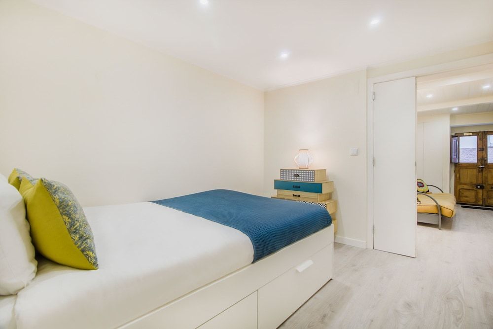 Tram Hideaway | Bica Stay 1
