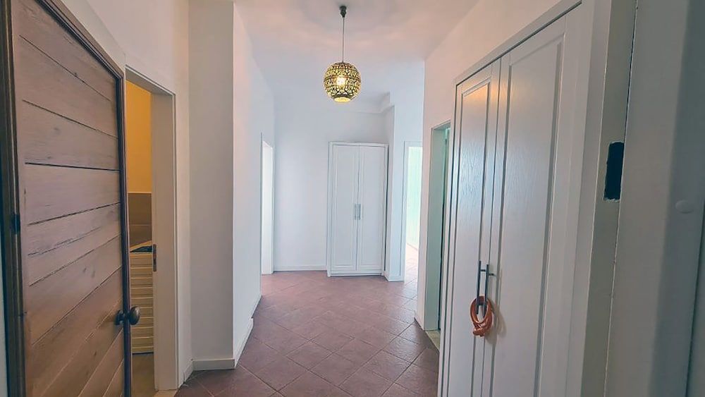Planet Apartments 2