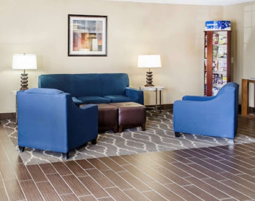 Jonestown Inn 2