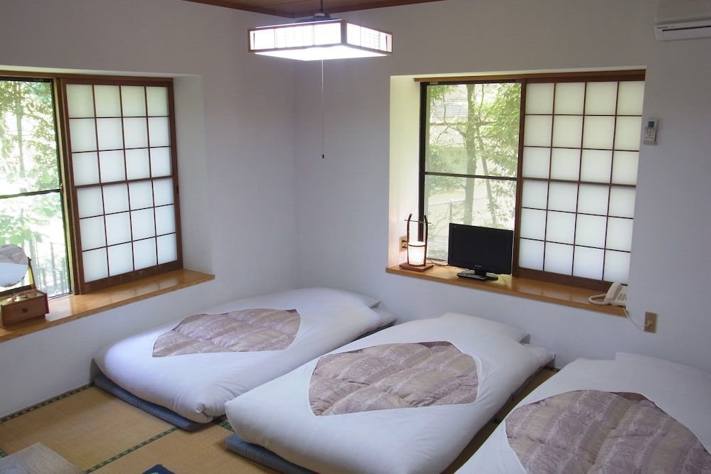 Fuji-Hakone Guest House 2