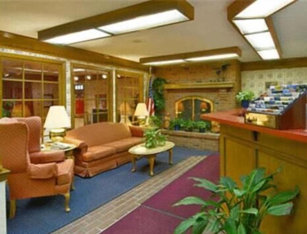 Indy Speedway Inn 2