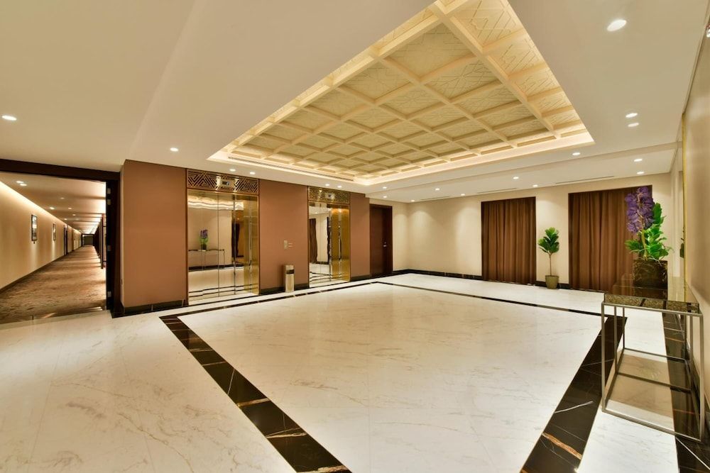 Bahrain Airport Hotel Airside Hotel for Transiting and Departing Passengers only 2