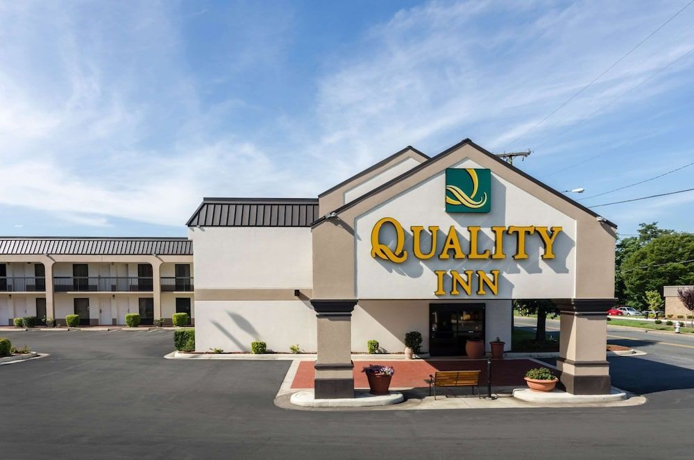 Quality Inn Lynchburg near University 1