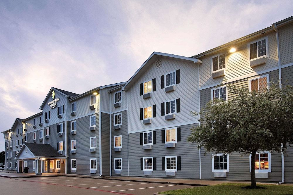 WoodSpring Suites Houston Willowbrook 1