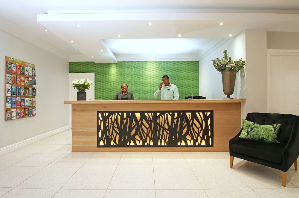 Foreshore Hotel 2
