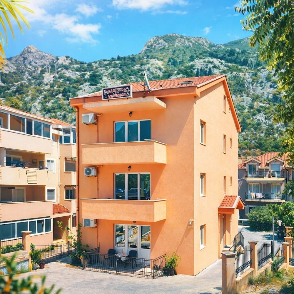 Marinero Apartments 1