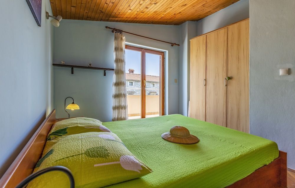 Apartment Lorencin Milka 2