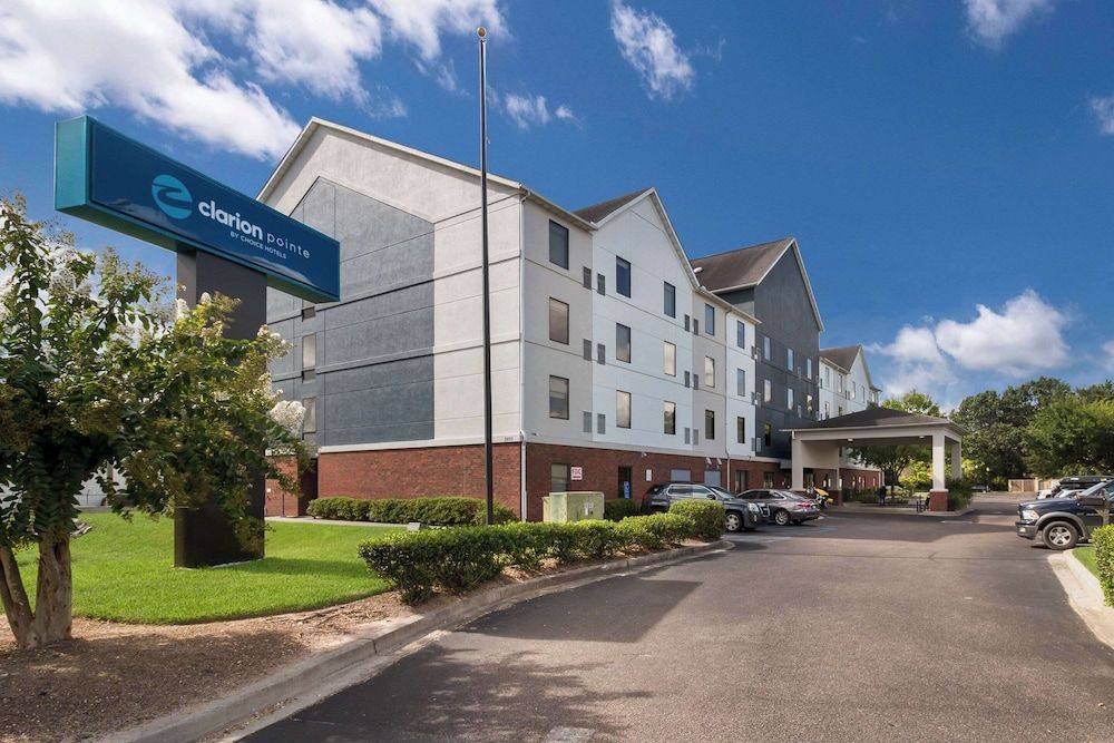 Clarion Pointe Charleston - West Ashley 1